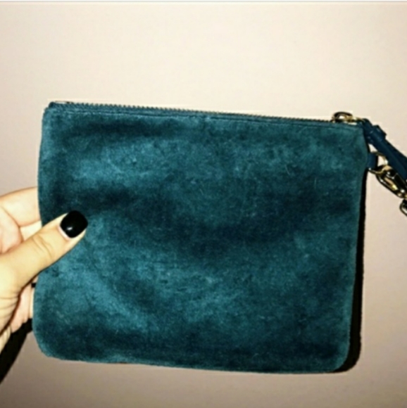 Discontinued Black Label Juicy Couture wristlet - Picture 2 of 2